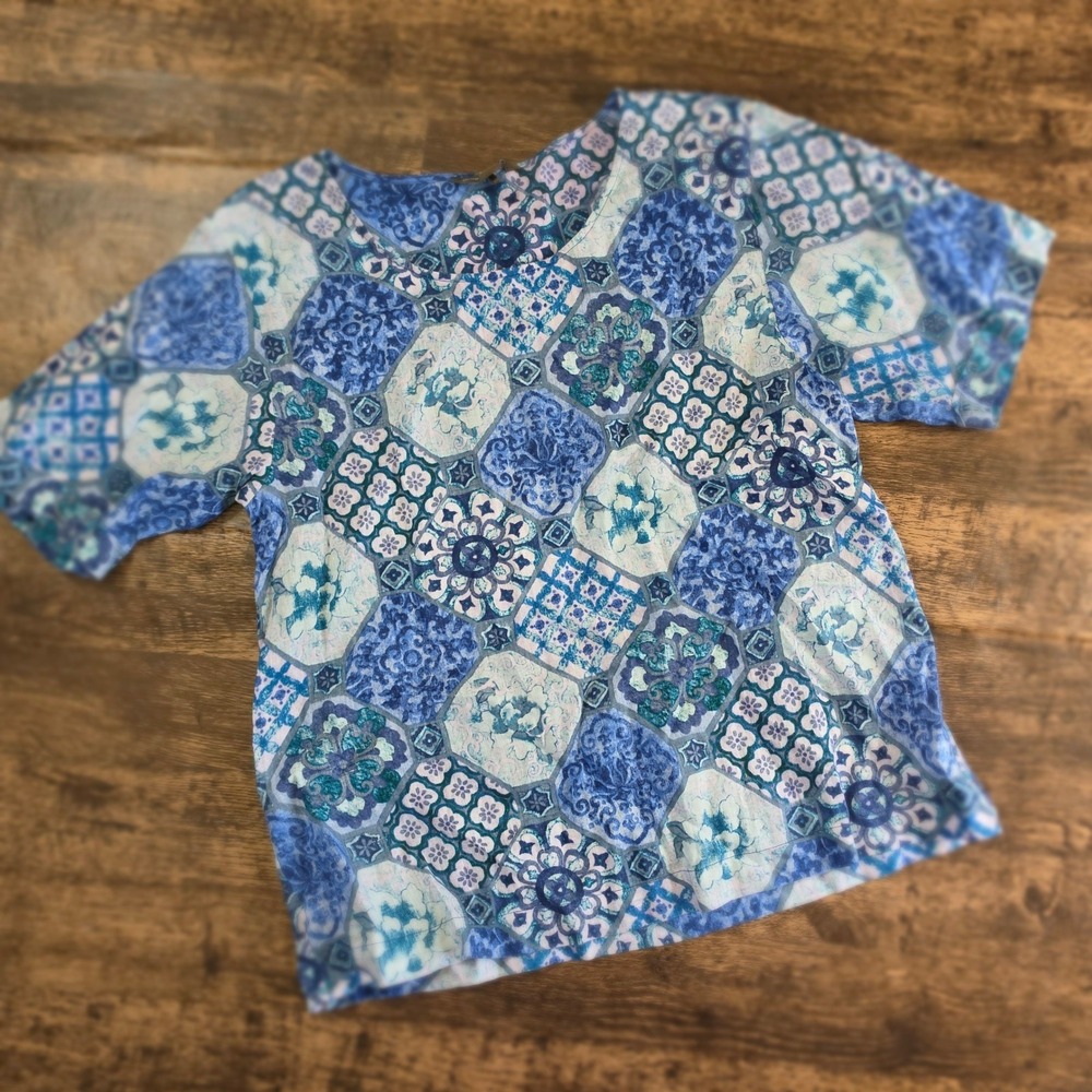 TOMMY BAHAMA Linen Top Womens Large‎ Blue Purple Paisley Medallion Short Sleeve